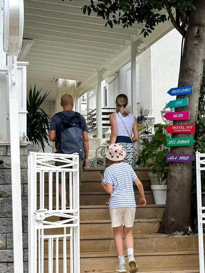 Hi Hotel Ivy Bueyuekada جزر الأمراء المظهر الخارجي الصورة