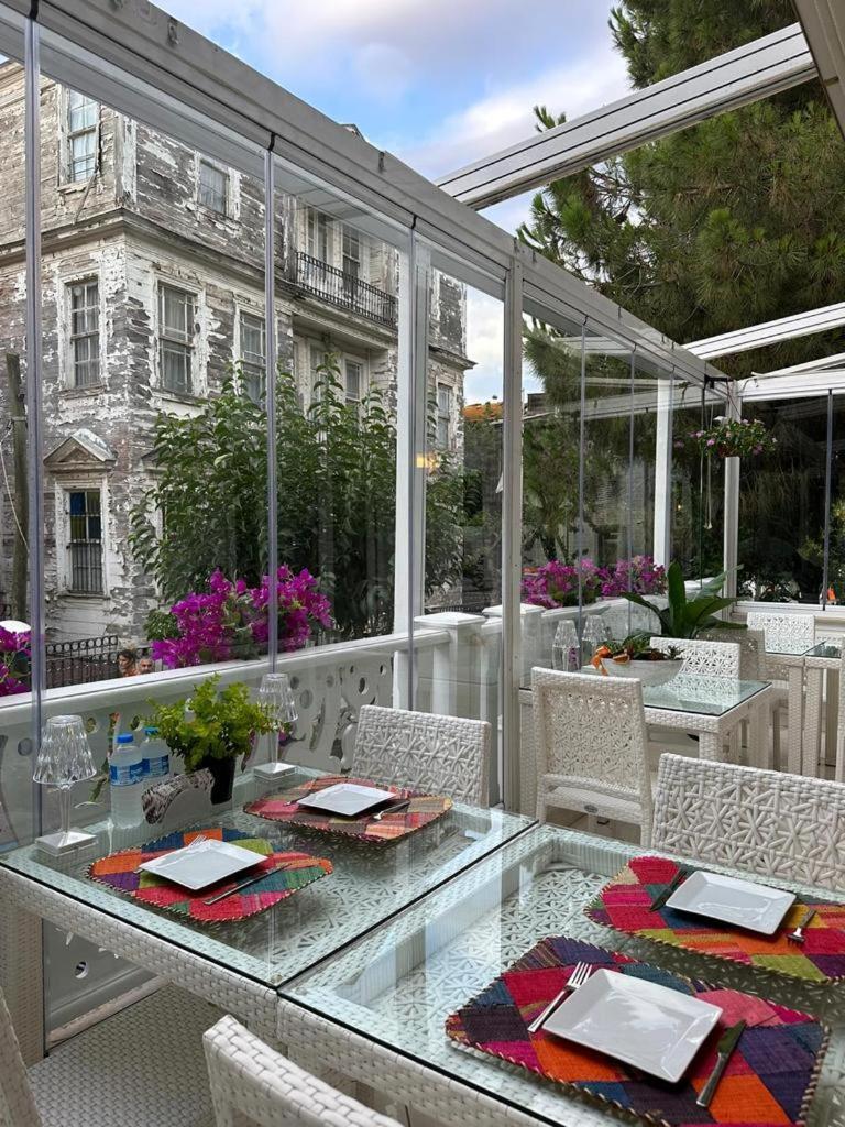 Hi Hotel Ivy Bueyuekada جزر الأمراء المظهر الخارجي الصورة